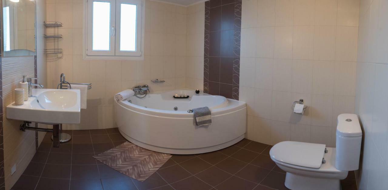 Villa Epavlis Haraki Eksteriør bilde